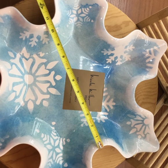 Nicole Miller Snowflake Christmas Melamine Platter 19” with 8 Side Dishes 7” NWT - Picture 9 of 10